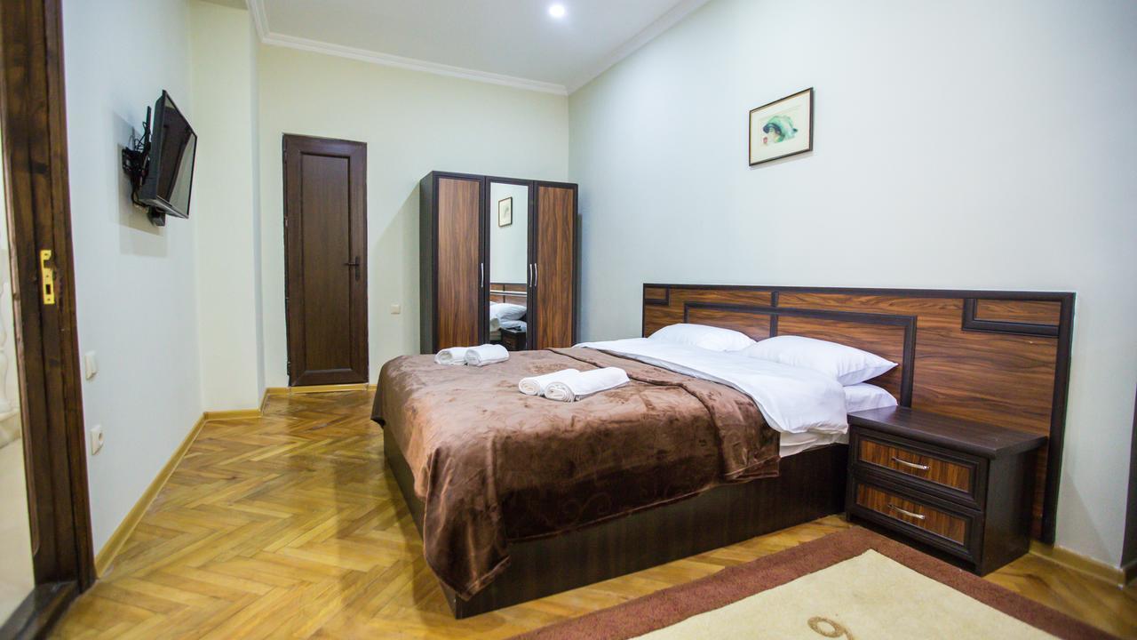 Hotel Cattaleya Batumi Eksteriør bilde